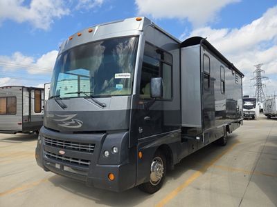2011 Winnebago Sightseer 33C with 3 Slides