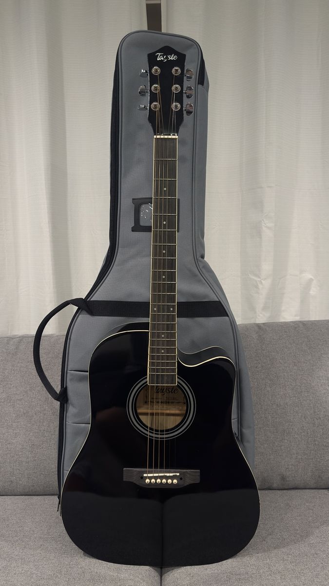 Acoustic 41” Guitar with Gig Bag