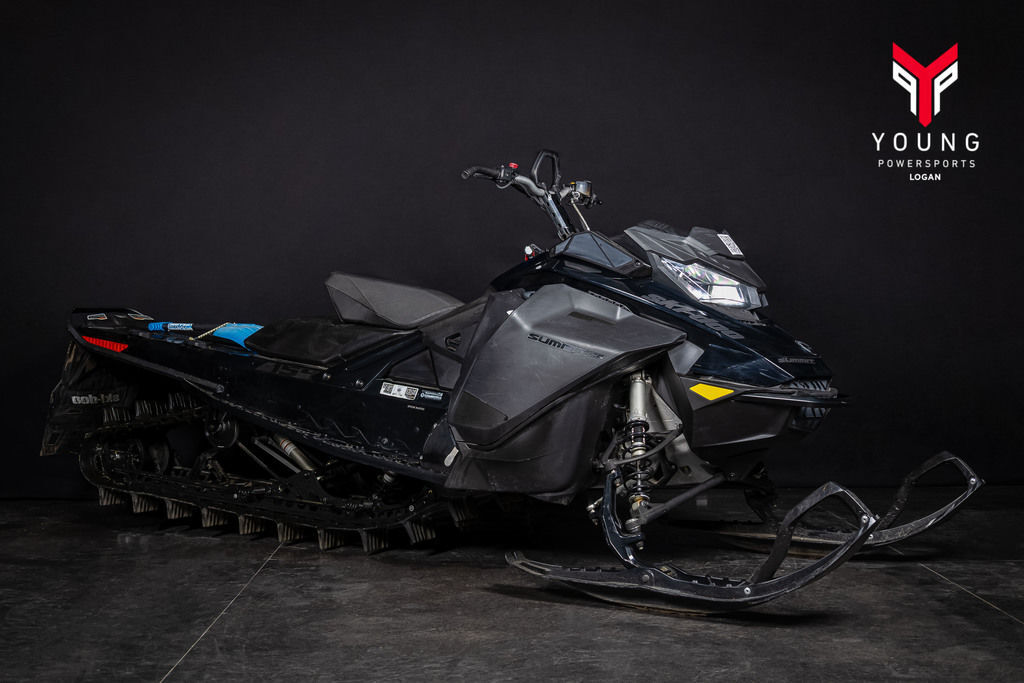 2022 Ski-Doo Summit® SP® Rotax® 850 E-TEC® 154 SS PowderMax L. 3.0 Black