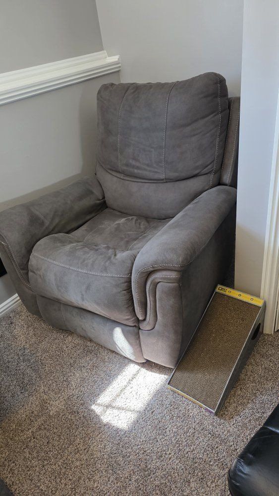 True Innovations fabric recliner