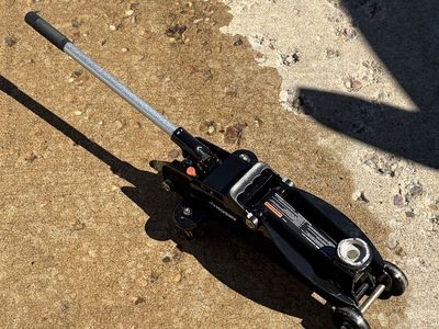 2 ton husky mini jack