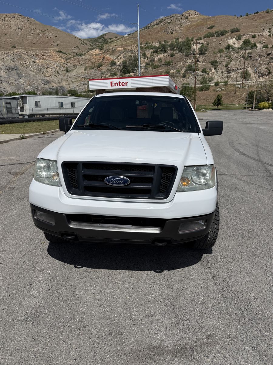 2005 Ford F-150 FX4
