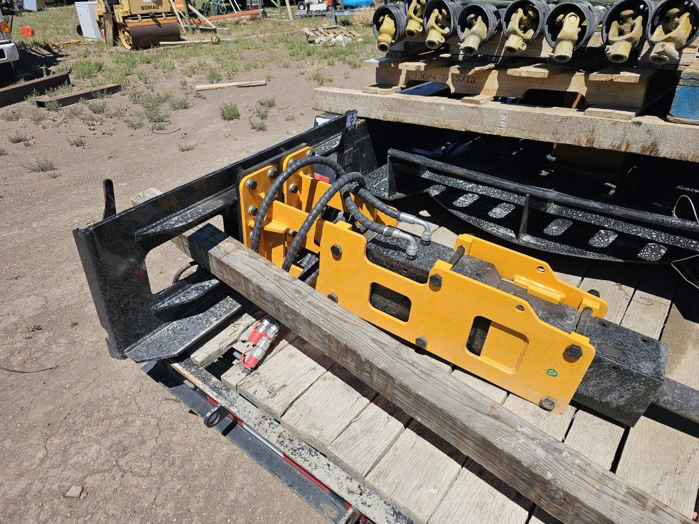 Hydraulic Breaker Hammer Attachment for Skid Steer Excavator Backhoe Post Driver