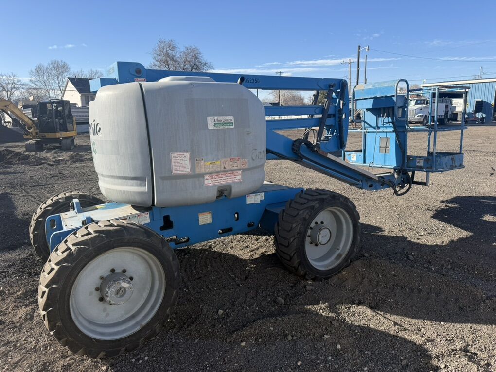 Genie Z45/25 Articulating Boom Lift