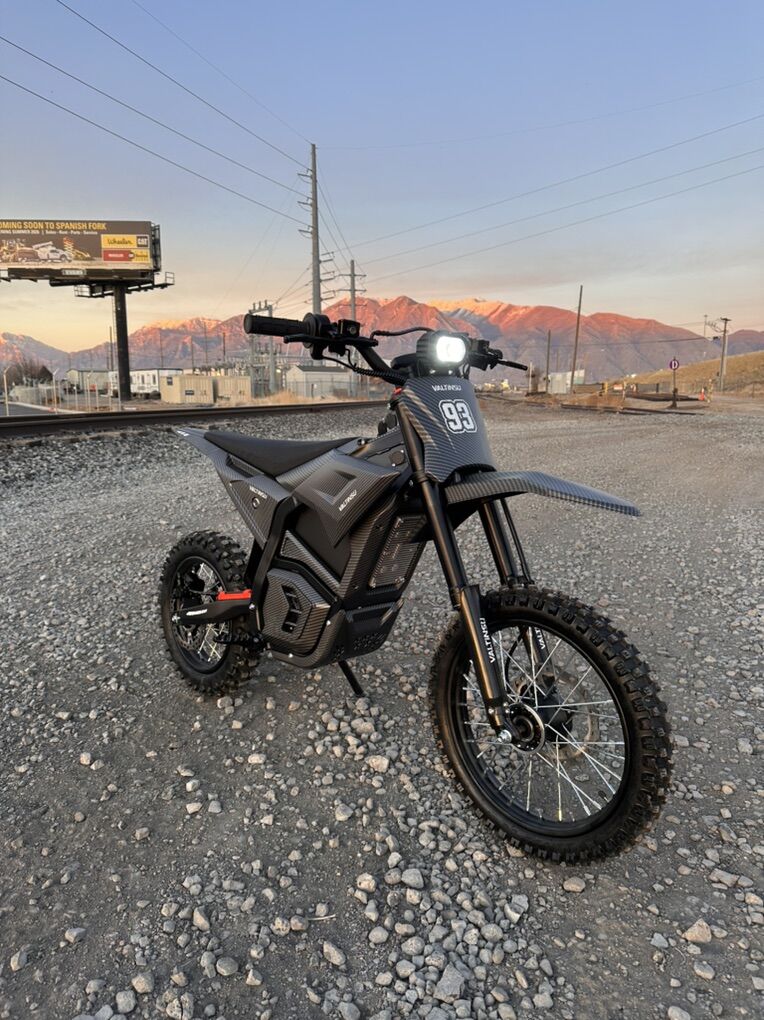 EM-5 Electric Pit Bike