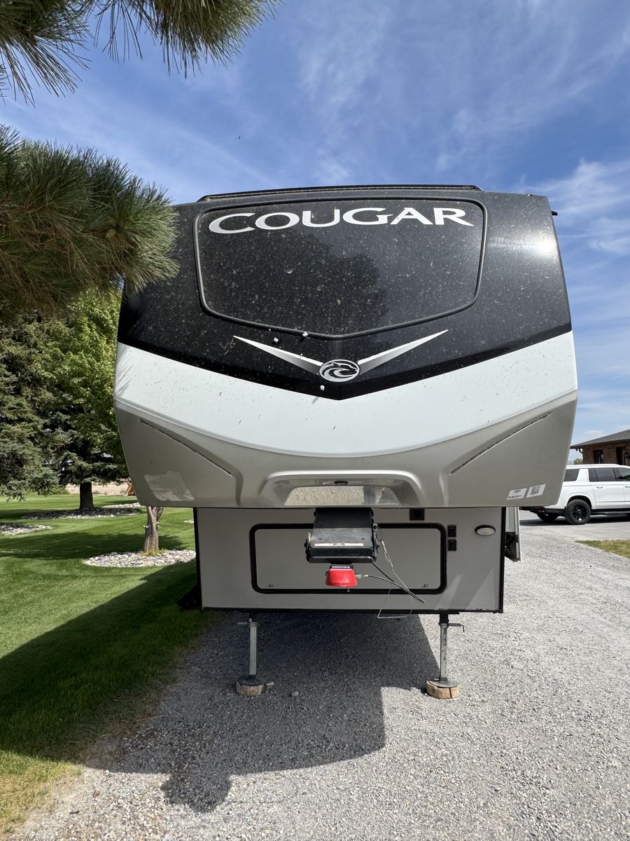 Cougar 364BHL 5th Wheel Camper Trailer For Sale