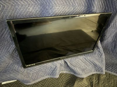 Emerson LF320EM4A is a 32-inch 720p HD LED LCD television