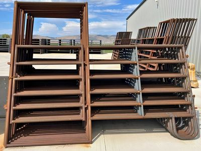 Walk-Thru Livestock Panel with Gate (18G) – Corral, Horse & Cattle Panels ($100 OFF)