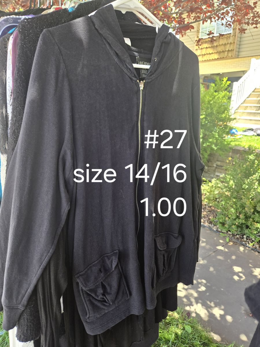 Main image 24