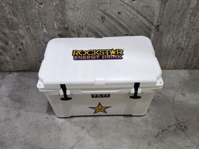 YETI TUNDRA 45 Cooler Rockstar Edition Rock Star