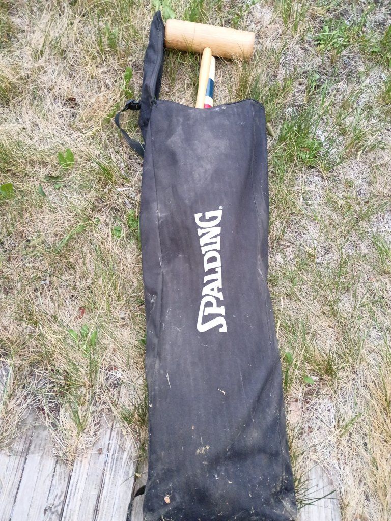 Spalding Croquet Set with Carry Bag - Classic Outdoor Lawn Game