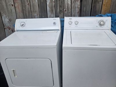 Inglis washer and Amana dryer