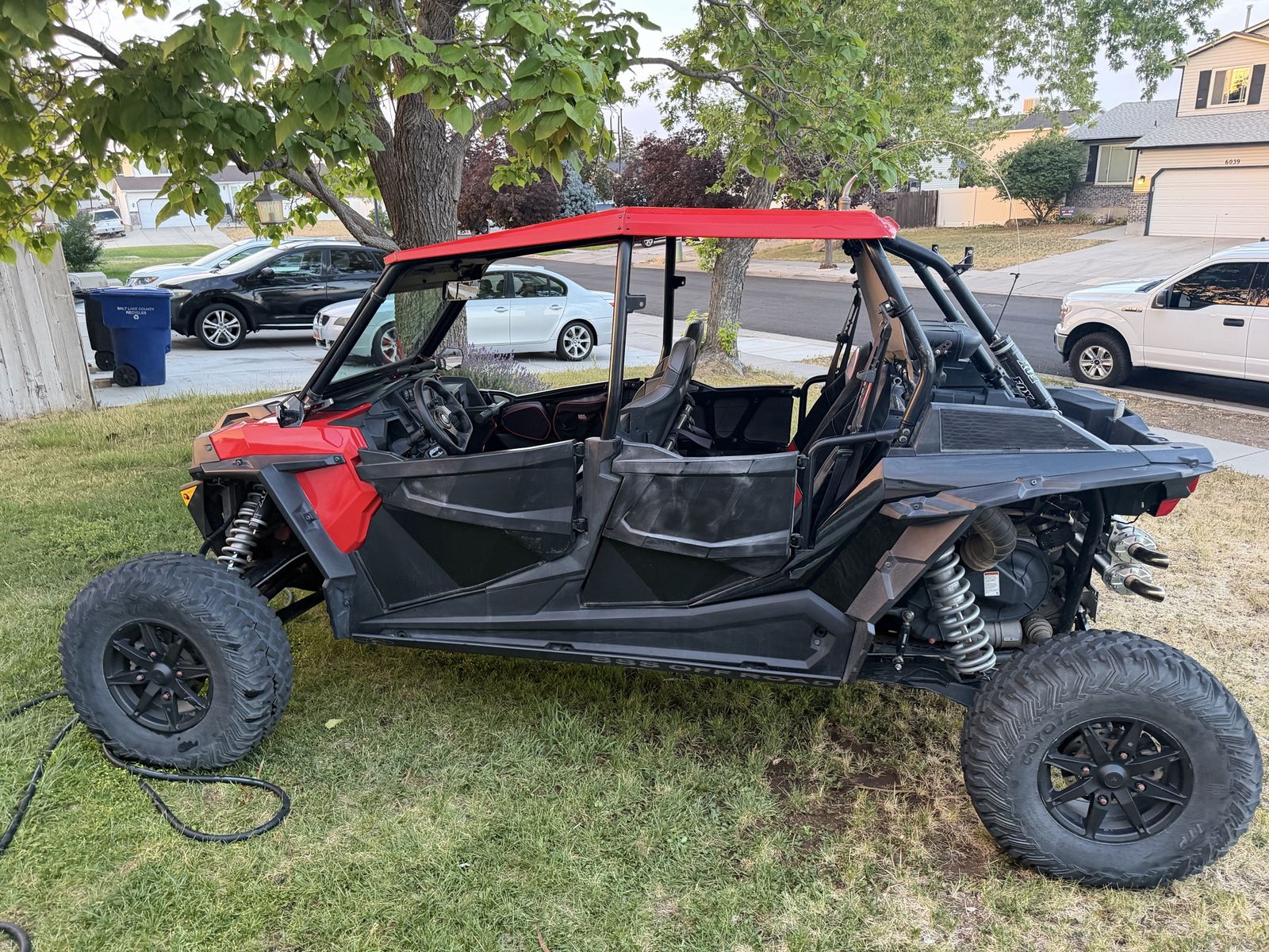 2017 Polaris RZR Turbo 4 / Utility Trailer