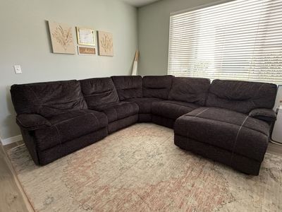 Comfortable Black Sectional Couch