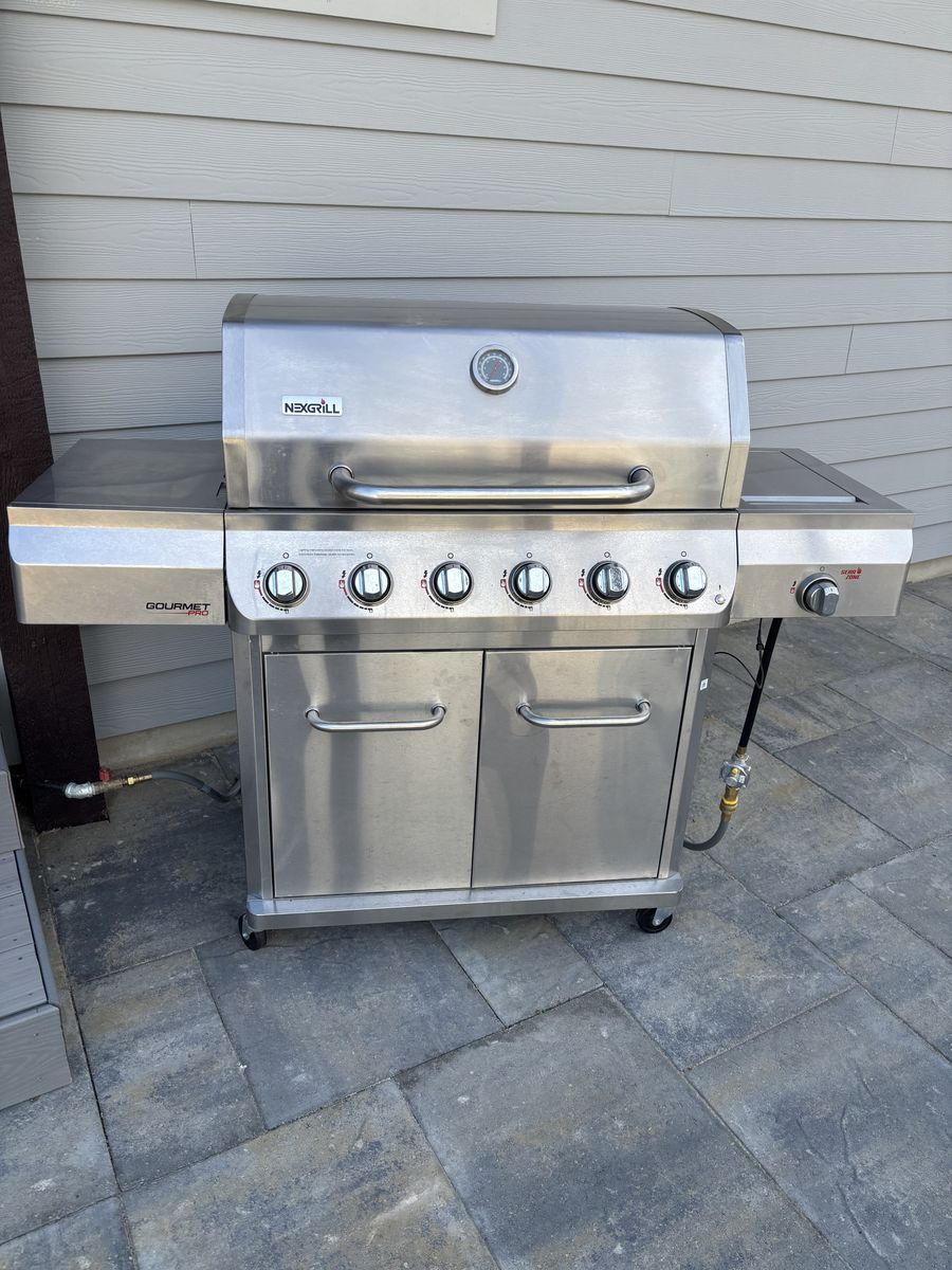 Gas Grill