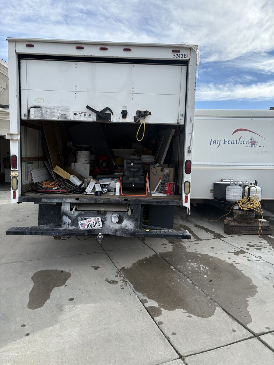 2002 FORD E E-350 SD