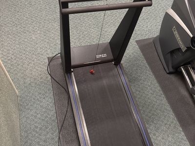 TRUE 500 S.D.T. System Treadmill - Commercial Grade Fitness Equipment