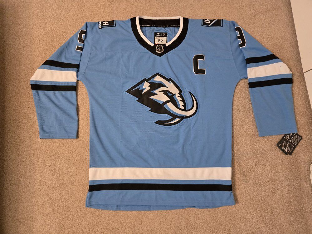 Clayton Keller Utah Mammoth jersey