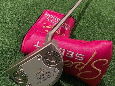 Scotty Cameron Flowback 5.5 33 in