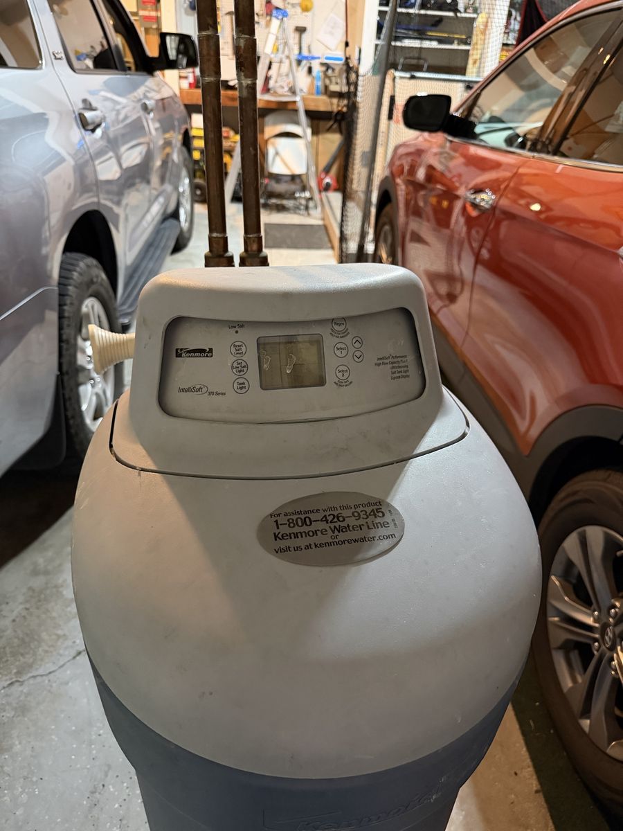Kenmore IntelliSoft 370 Series Water Softener System