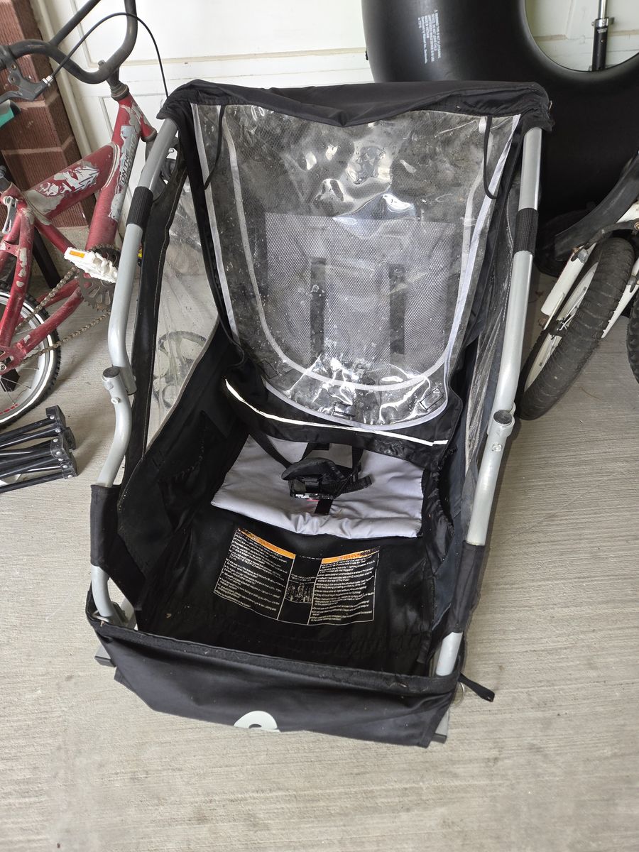 Burley cart