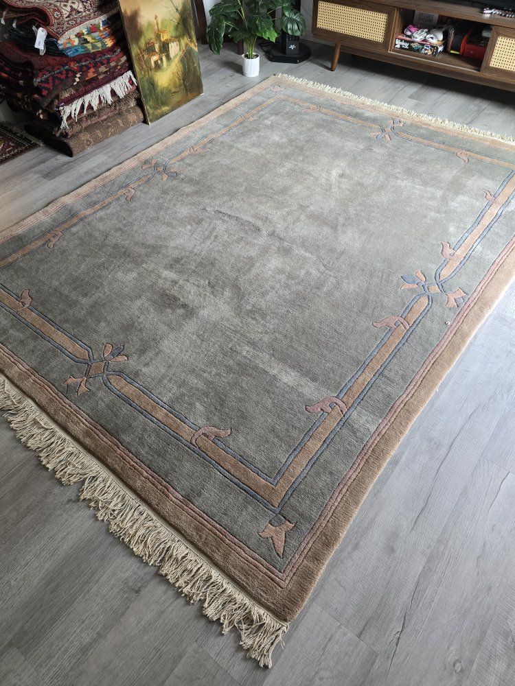 Cute New Handwoven Wool Rug, 6'4" x 8'3"