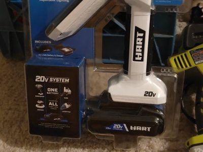 HART 20V Folding Project Light Kit & 22-Piece Ball End Hex Key Set