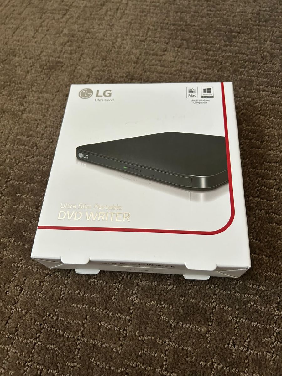 LG Ultra Slim Portable DVD Writer GP65NB60 Mac/Windows Compatible - Black