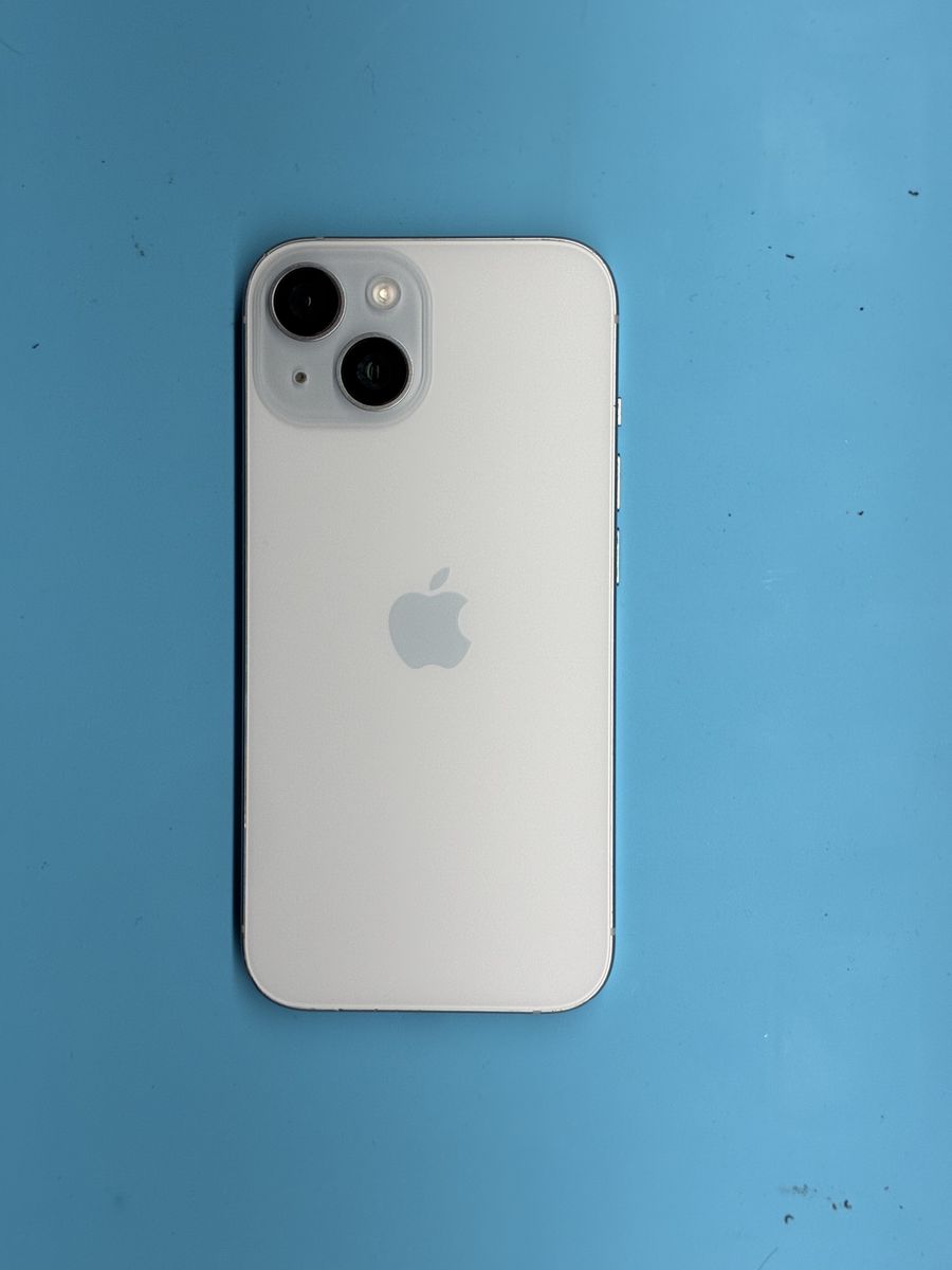 iPhone 15 Unlocked 100% Battery Warranty