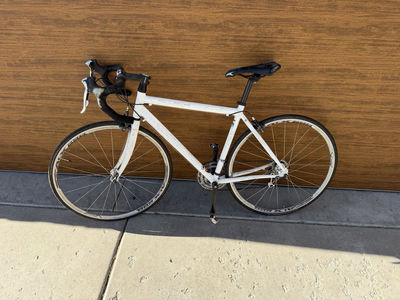 Specialized Allez sport size medium