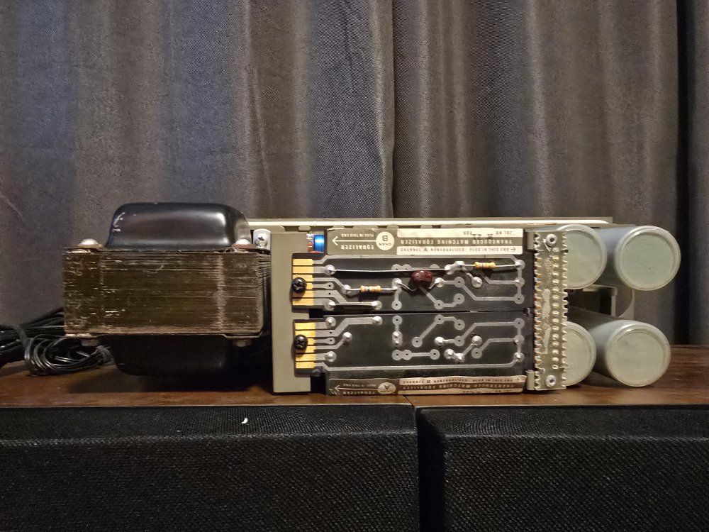 Main image 4