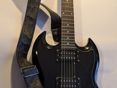 Epiphone SG Special and Strap