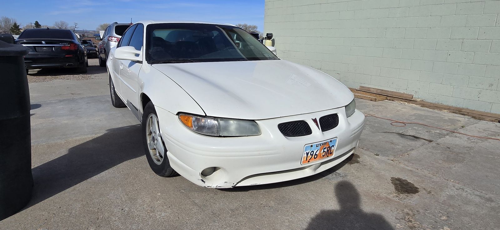 2003 PONTIAC GRAND PRIX SE