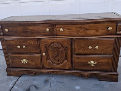 all wood 8 drawers dresser/junjun