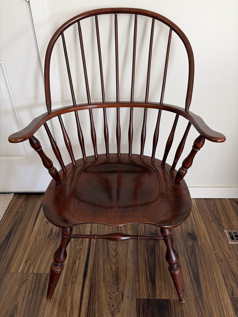 Antique Vintage Dark Wood Windsor Spindle Back Armchair By Nichols And Stone Company
