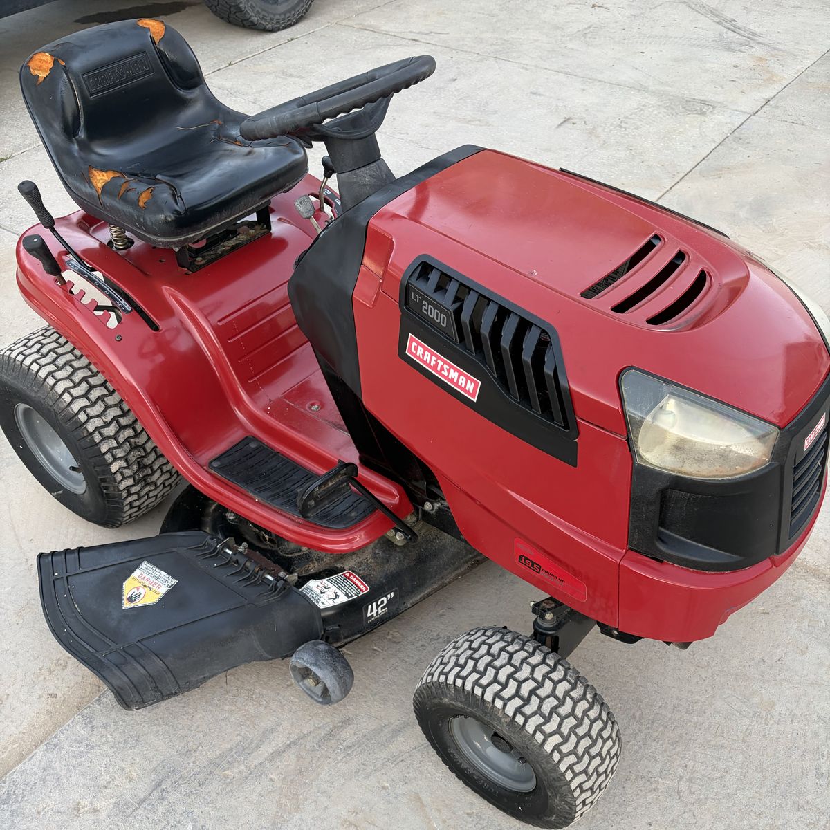 craftsman riding lawnmower