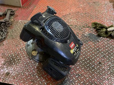 Kohler lawnmower engine