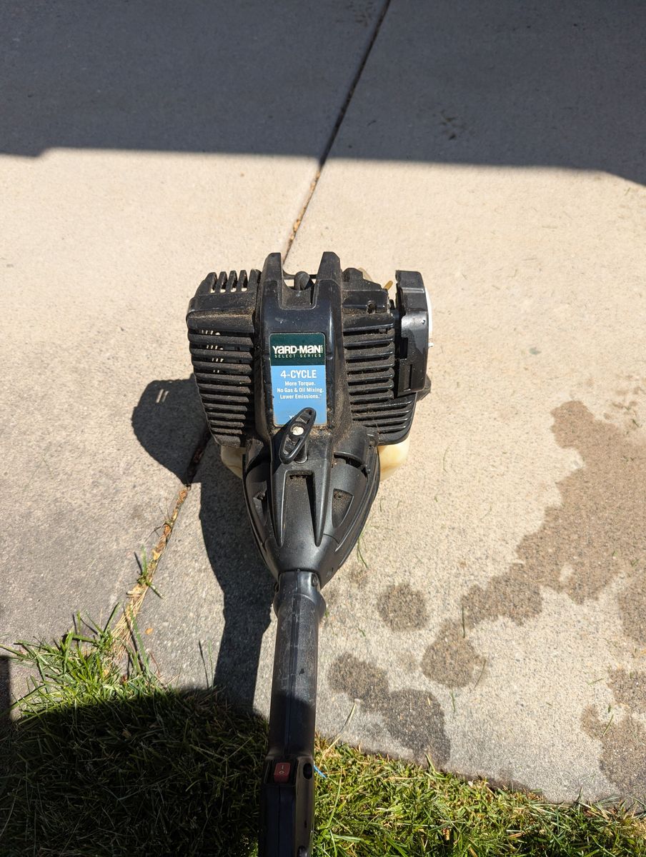 Yard-Man Gas Trimmer 4-Cycle