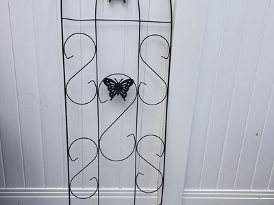 Metal butterfly 🦋 trellis 5 foot tall by 18”