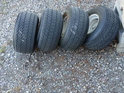 Used golf court tires