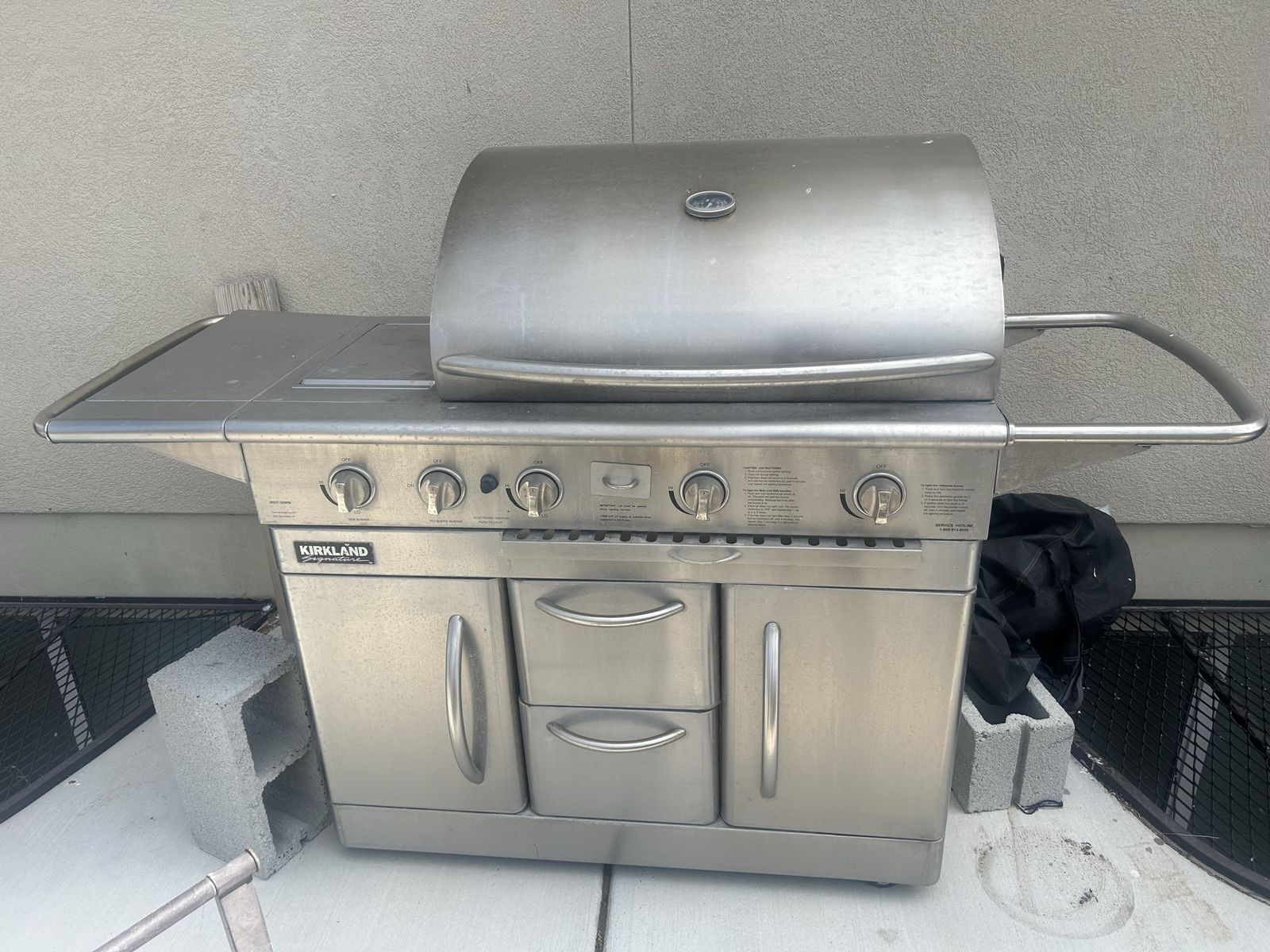 High end Kirkland grill