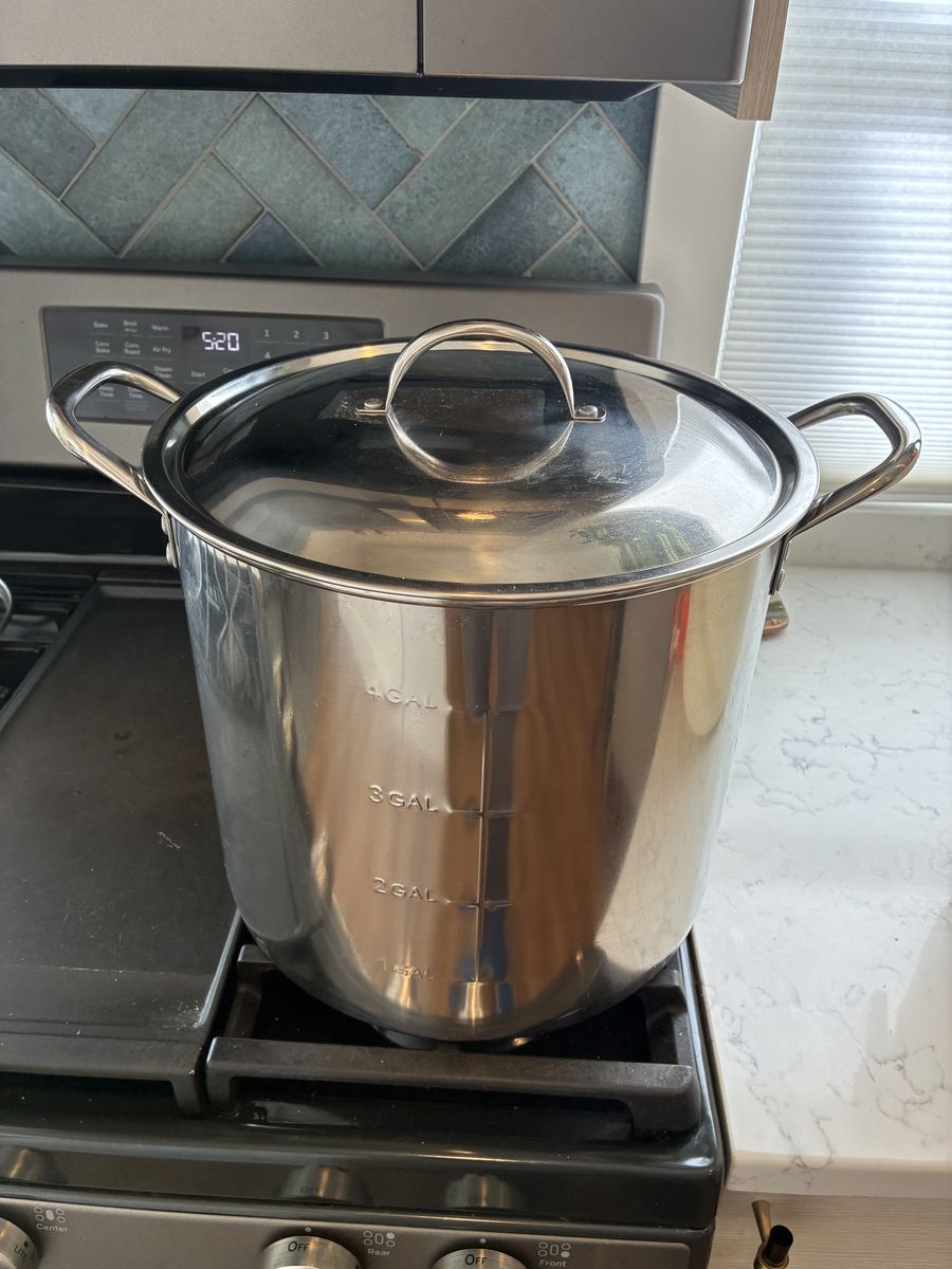 5-Gallon Stainless Steel Stock Pot with Lid - Great for Brewing/Canning