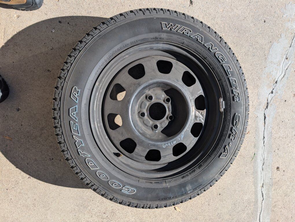 P215/65R17 tire