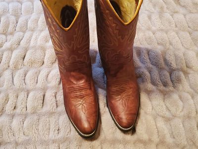 Justin Cowboy boots