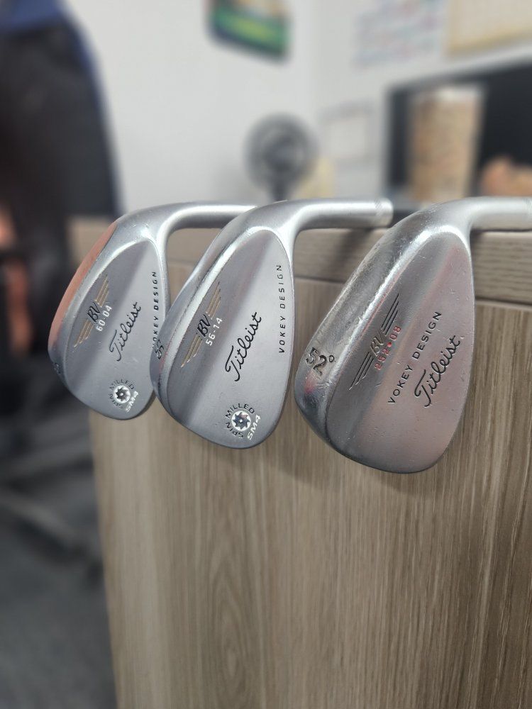 Titleist Vokey Design Spin Milled SM4 Wedge Set 52, 56, 60 Degrees