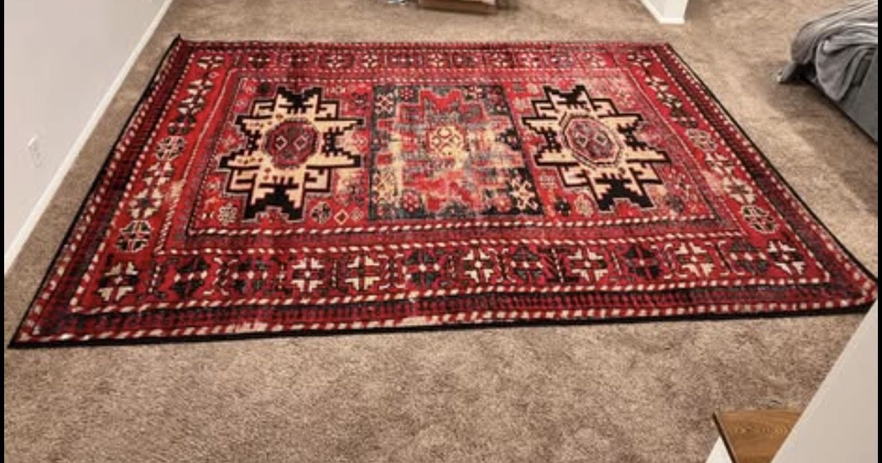 Large boho area rug (8’9” x 12’ 2”)