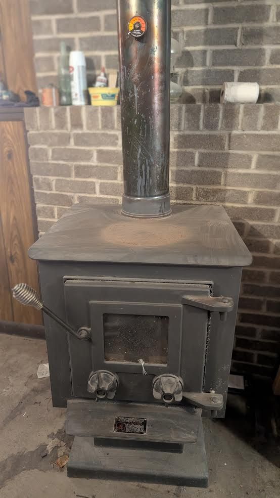 Wood burning stove