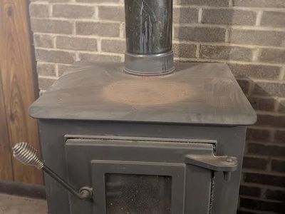 Wood burning stove