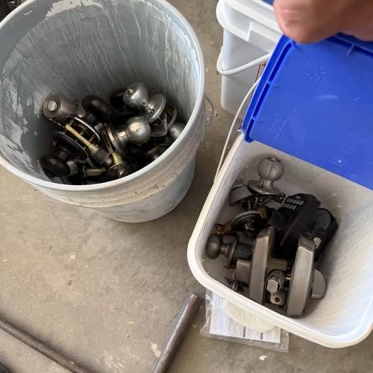 Tons of door knobs/door locks