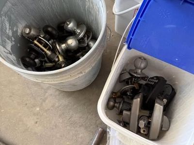 Tons of door knobs/door locks